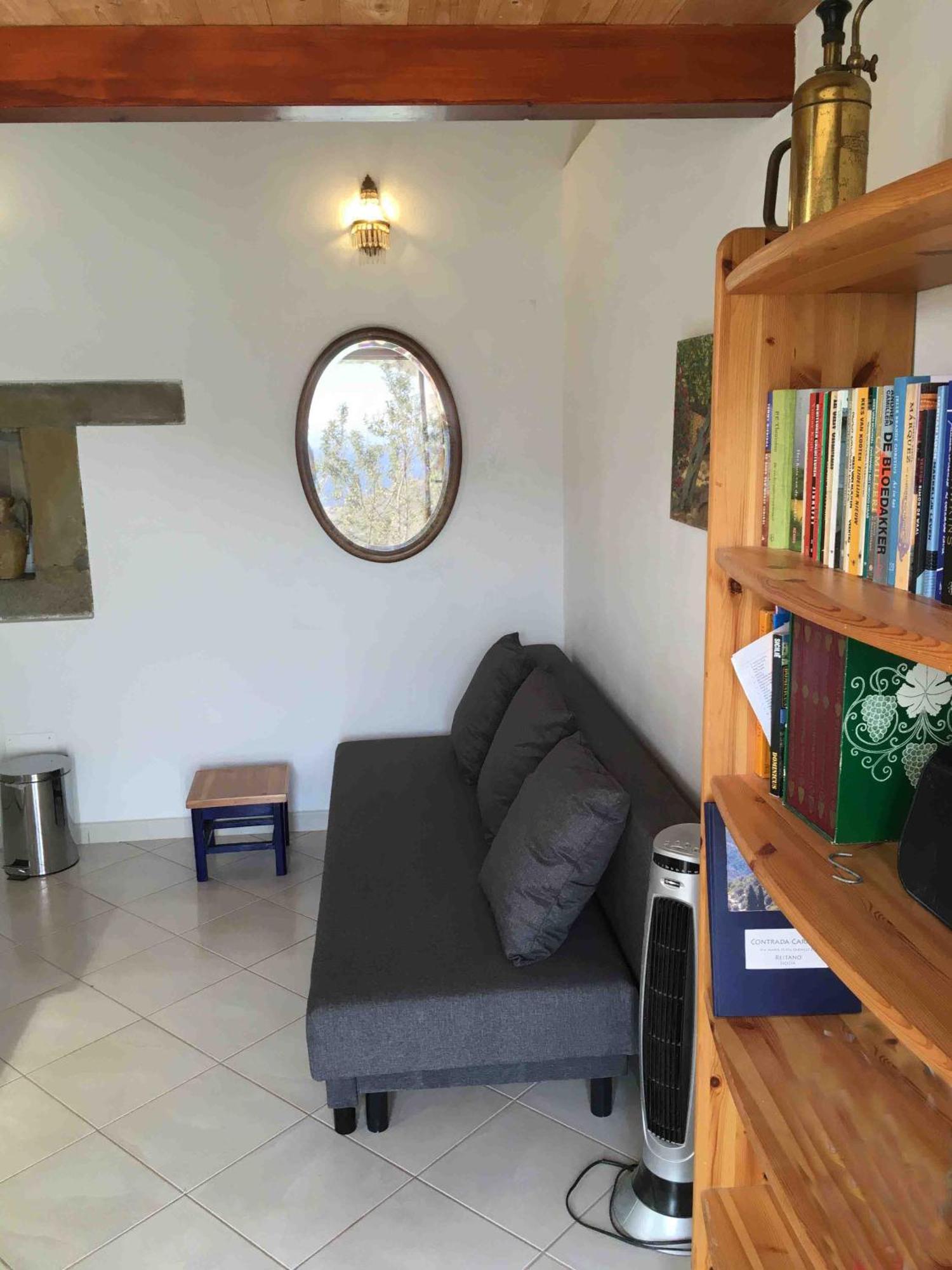 Contrada Carmine Bed & Breakfast Reitano  Exterior foto